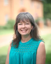 Keri-Lynn Paulson's headshot