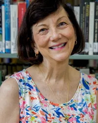 Donna Watson's headshot