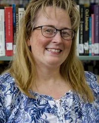 Heidi Leonard's headshot