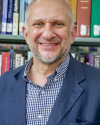 Martin Dotterweich's headshot