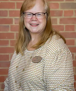 Sharon Nash Headshot